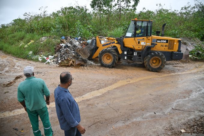Secretaria de Serviços Públicos inicia operação de combate ao descarte irregular de resíduos em locais proibidos