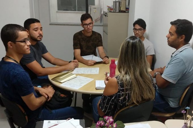 Secretaria Municipal de Saúde recebe mais alunos do Programa PET-Saúde