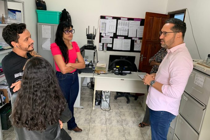 Secretário Municipal de Desenvolvimento Social faz visita institucional à unidade Acolhendo e Cuidando