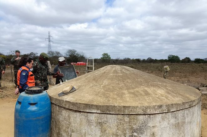 Defesa Civil de Vitória da Conquista e Exército Brasileiro vistoriam atuação da Operação Carro-Pipa na zona rural