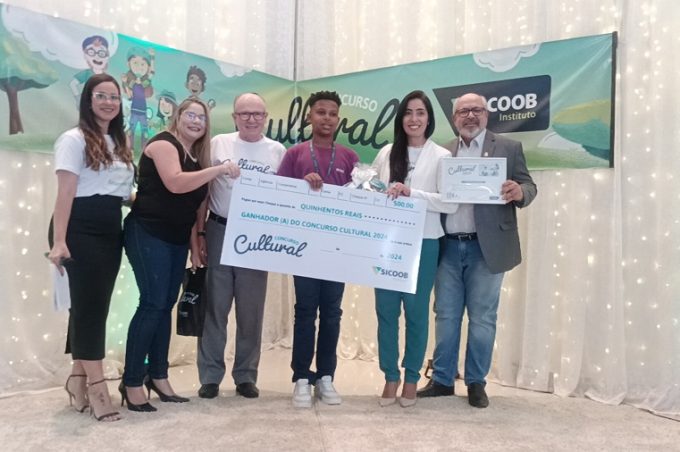 Aluno da Rede Municipal tem poema premiado em concurso cultural do Sicoob Crediconquista