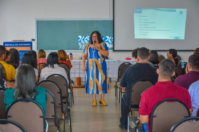 Gestão de Pessoas promove palestra sobre desenvolvimento de líderes e gestores