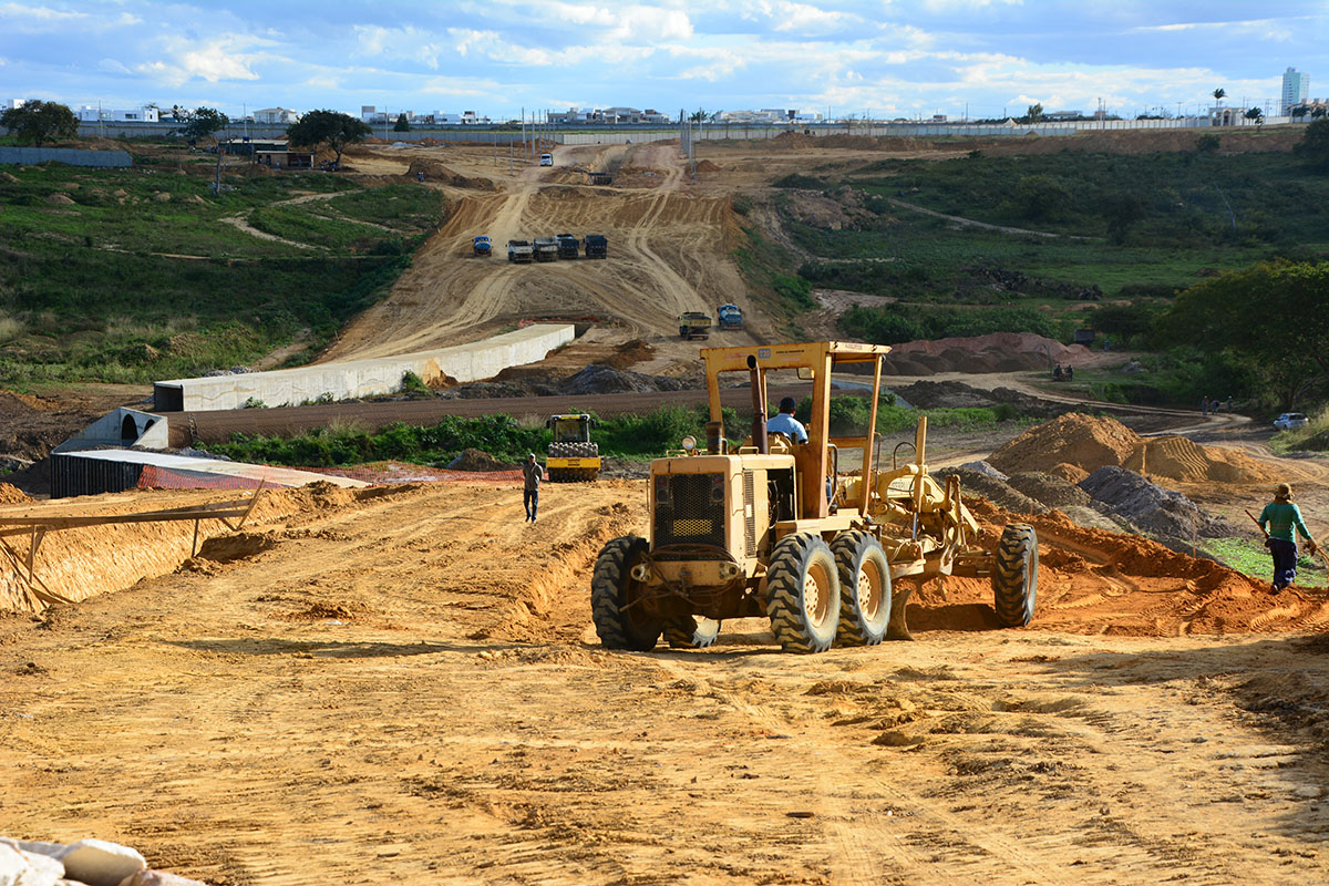 Obras do Corredor Perimetral seguem em andamento