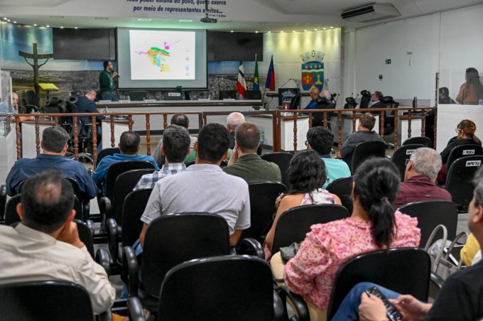 Audiência Pública na Câmara Municipal debate atualização do Plano Diretor de Desenvolvimento Urbano