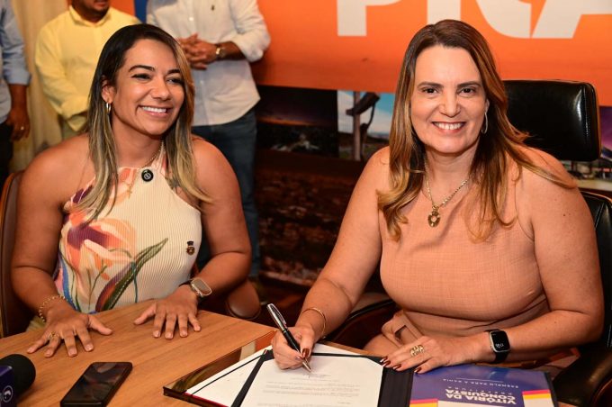 “Nossa missão é construir pontes”, afirma Kalilly Lemos ao assumir Secretaria de Relações Institucionais