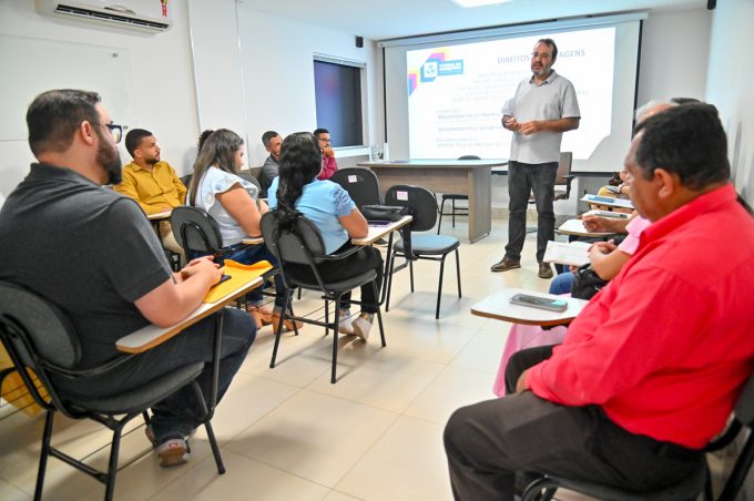 Novos servidores tomam posse e reforçam quadro efetivo da Prefeitura de Vitória da Conquista