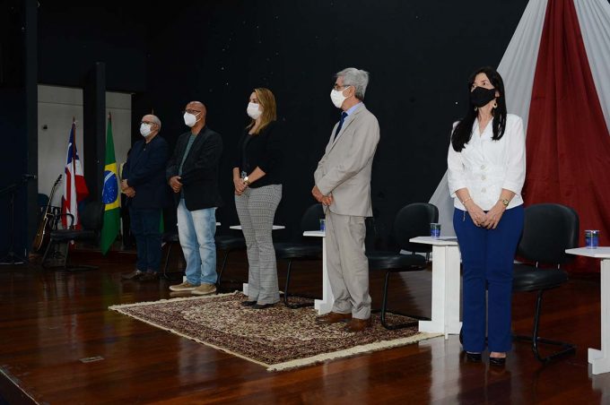 Conselho Municipal de Educação empossa novos membros para o próximo triênio