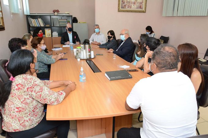Nova presidência do Conselho Municipal de Educação toma posse para os próximos três anos