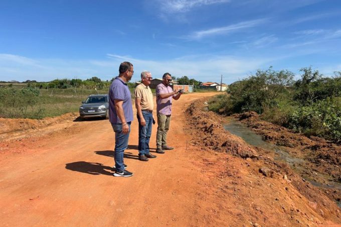 Prefeitura aciona Embasa para resolver extravasamento de esgoto no povoado de Xavier em José Gonçalves
