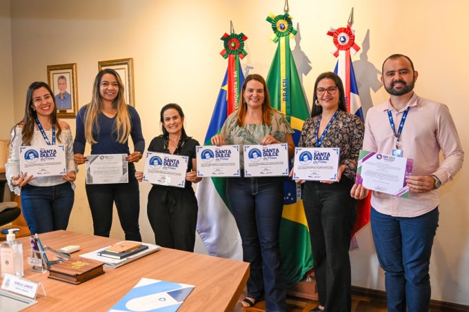 Vitória da Conquista recebe prêmio Santa Dulce dos Pobres por iniciativas inovadoras na área de saúde