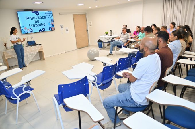 Nast promove workshop de prevenção e saúde ocupacional para servidores da Seinfra em alusão ao Abril Verde