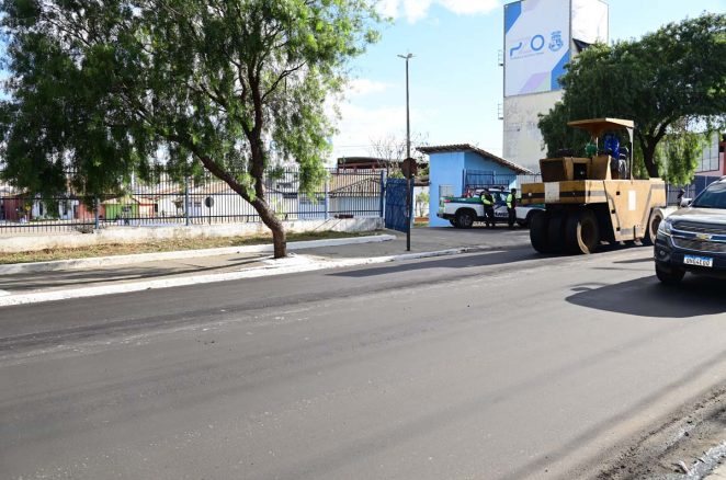 Recapeamento da Avenida Brumado é concluído e entra na fase de sinalização