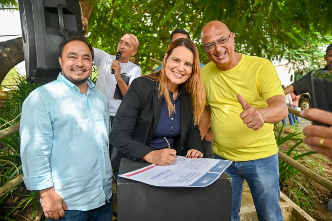 Acelera Conquista: Prefeitura assina Ordem de Serviço para recapeamento asfáltico em ruas do bairro Jurema