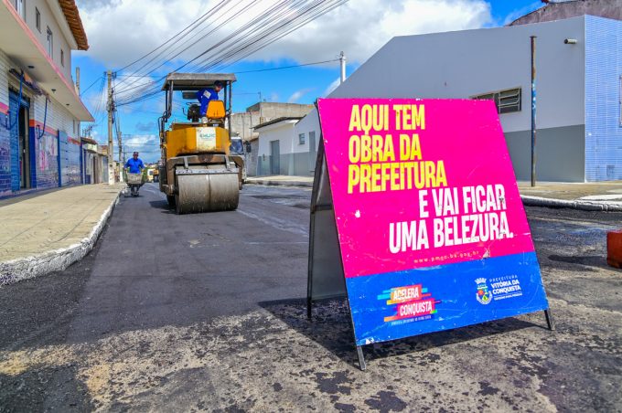Acelera Conquista: Governo Municipal inicia recapeamento asfáltico no bairro Alegria