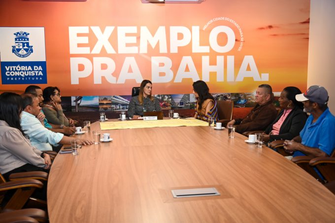 Prefeitura anuncia a moradores do Jardim Copacabana que obra de pavimentação no bairro Jatobá será realizada via Finisa