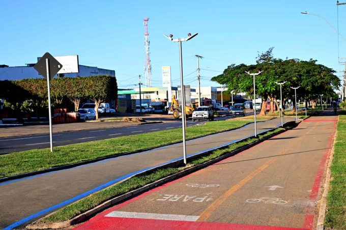 Acelera Conquista: Avenida Brumado recebe novas intervenções e moradores elogiam obra da Prefeitura