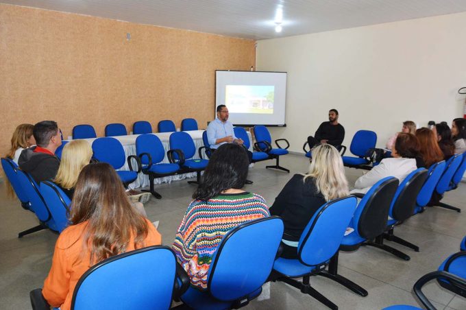Complexo de Escuta Protegida recebe visita de comitiva do município de Correntina