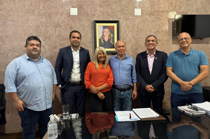 Diálogo e transparência marcam reunião sobre PL 12/2024 na Câmara Municipal