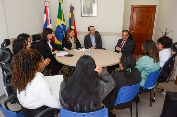 Em reunião na PZO, Governo Municipal dialoga sobre atendimento de crianças e adolescentes com TEA