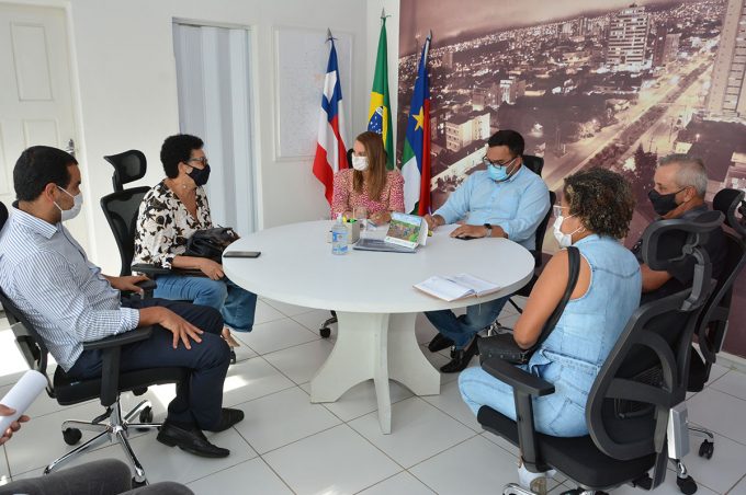 Prefeitura Municipal e Sinserv discutem demandas dos servidores em primeira reunião do ano