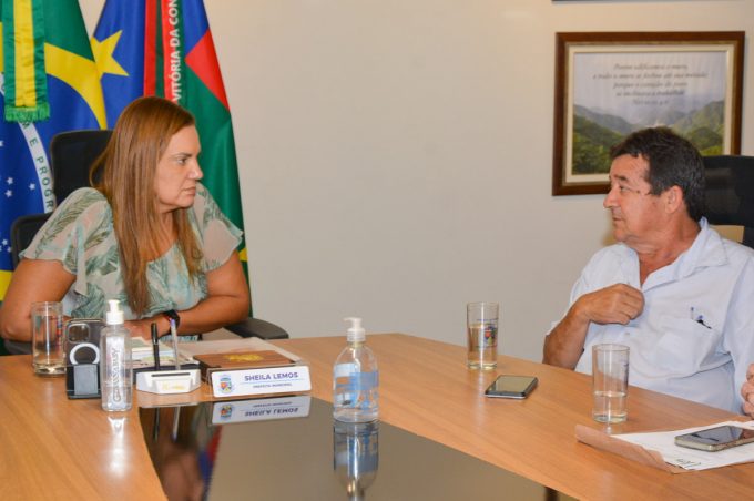 Sheila Lemos recebe prefeito de Tremedal e reforça relação de parceria entre os dois municípios