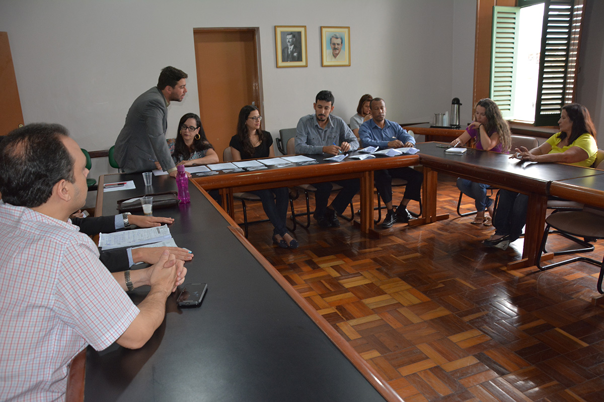 Transparência realiza sorteio de escolas que terão caixa-escolar analisado