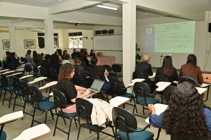Saúde debate desafios do atendimento oncológico e busca soluções para ampliação do acesso na macrorregião Sudoeste