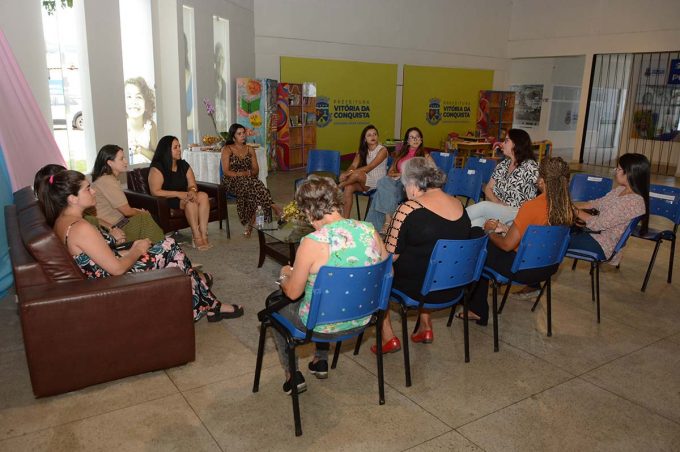 Secretaria de Políticas para Mulheres e Conselho Municipal da Mulher dialogam sobre promoção e garantia de direitos
