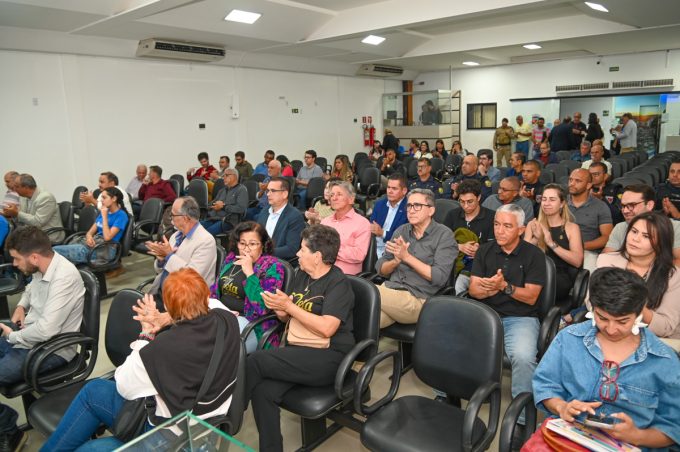 Revitalização do Centro Comercial de Vitória da Conquista foi tema de audiência pública na Câmara Municipal