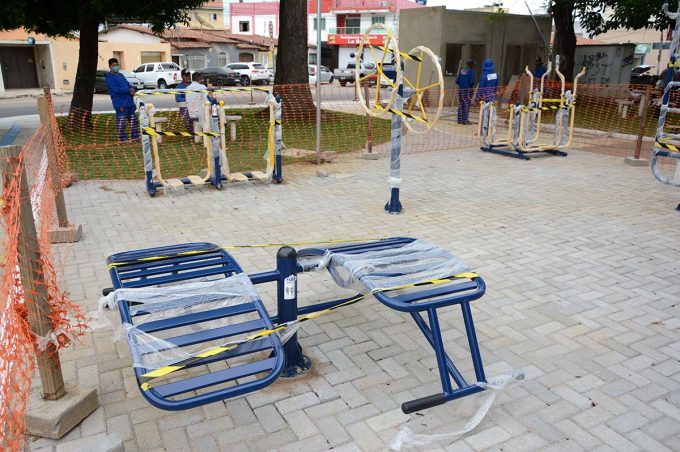 Obra de revitalização da Praça do Cajá chega a reta final