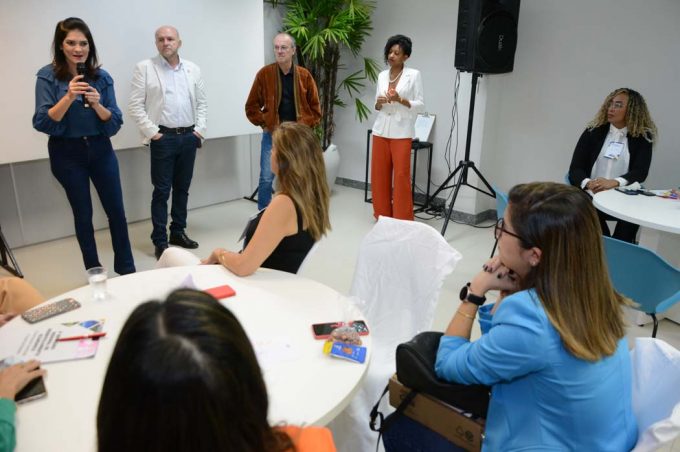Rodada de Negócios reúne mulheres para troca de experiências e divulgação de produtos