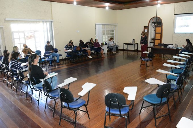 Prefeitura capacita novos servidores sobre gestão de qualidade e certificação ISO 9001