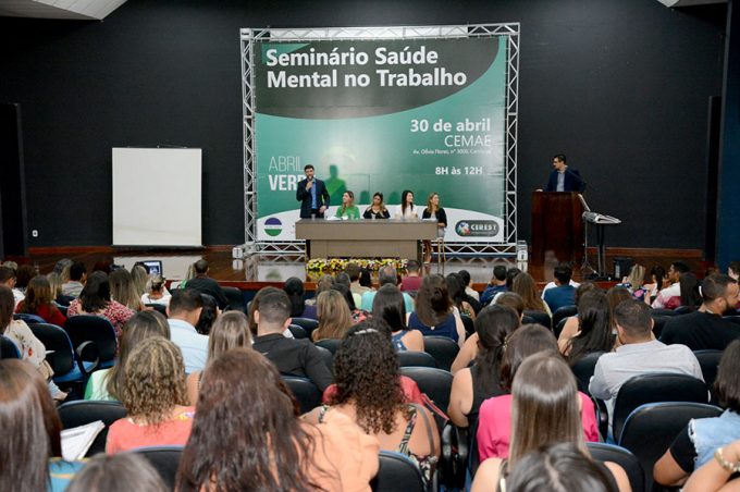 CEREST realiza seminário para discutir a Saúde Mental no Trabalho
