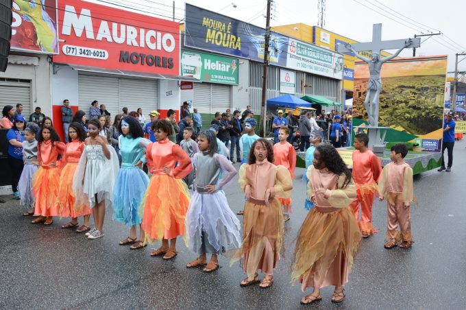 Desfile de 7 de setembro mostra tecnologia como ferramenta transformadora da educação