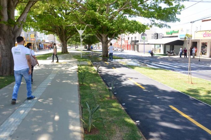 Secretaria de Meio Ambiente promove ação de Educação Ambiental na Olívia Flores