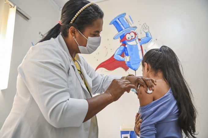 Vacinação contra gripe tem baixa procura pelos grupos-alvo da campanha