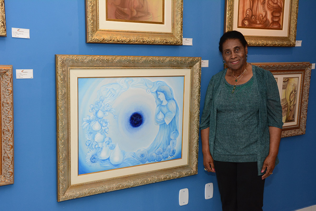 Edméa de Oliveira expõe trajetória artística em “Vida e Arte”