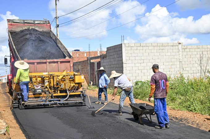 Acelera Conquista: Prefeitura investe em infraestrutura e intensifica importantes obras nos quatro cantos da cidade