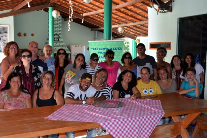 Coordenação LGBT faz almoço em homenagem ao Dia das Mães