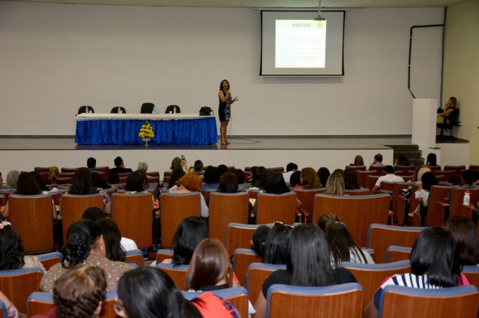 Lei da Escuta Especializada é discutida em Vitória da Conquista