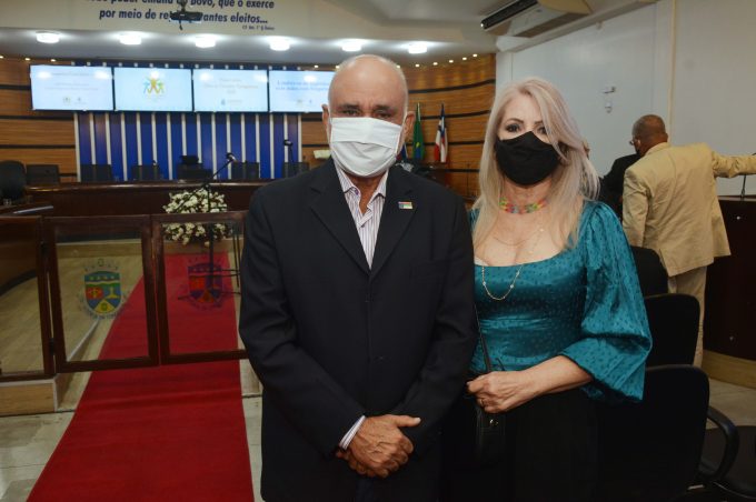 Secretário municipal de finanças é homenageado pela Câmara de Vereadores com Título de Cidadão Conquistense