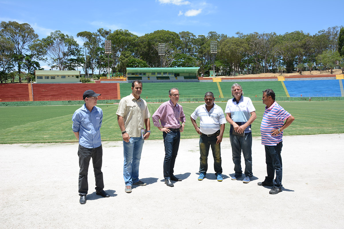 Governo Municipal inicia visitas a estádios municipais