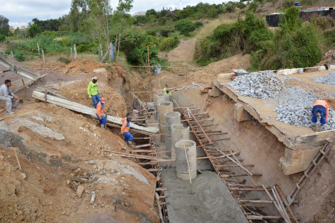 Prefeitura inicia reconstrução da Ponte do Bairro Boa Vista