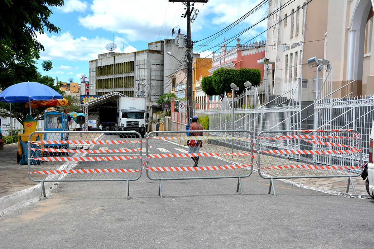 Trânsito será modificado durante Natal Conquista de Luz