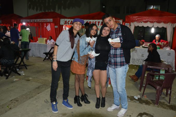 Visitantes comemoram o sucesso do Arraiá da Conquista 2018
