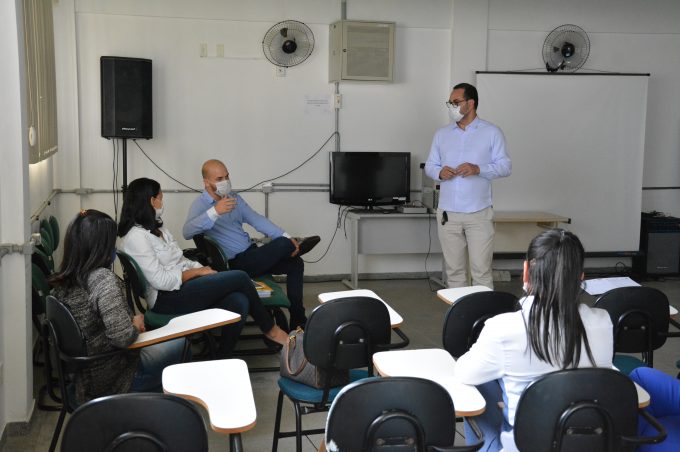Prefeitura promove reunião com instituições de saúde para traçar estratégias de atendimento aos pacientes com coronavírus