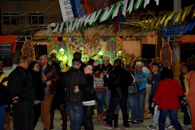 Arraiá da Conquista: Vila Junina esbanja cultura nordestina