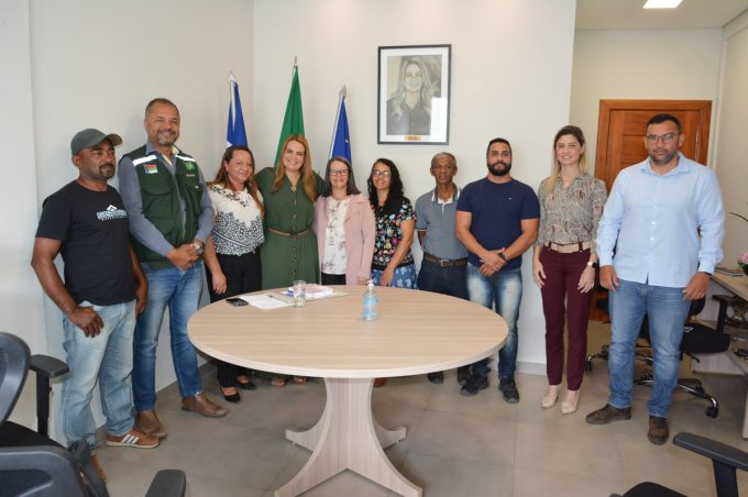 Em manhã de reuniões na PZO, prefeita acolhe reivindicações de moradores da zona rural do município