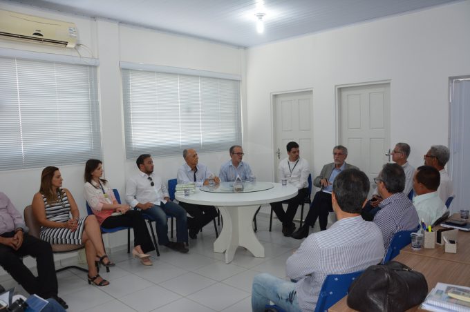 Prefeitura e CDL dialogam sobre o comércio da Zona Oeste do município