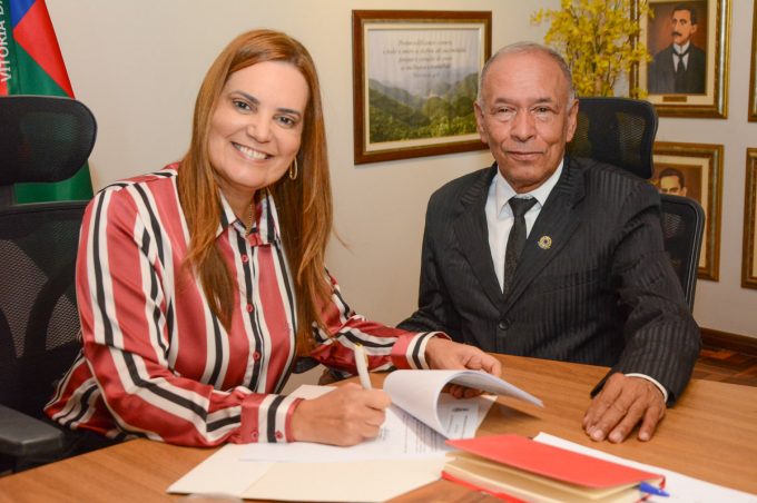 Sancionada lei que dispõe sobre criação e estruturação da Secretaria Municipal de Políticas para Mulheres